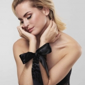 Черные ленты для связывания SILKY SENSUAL HANDCUFFS - Bijoux Indiscrets - купить с доставкой в Волгодонске