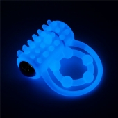 Голубое, светящееся в темноте виброкольцо Lumino Play Vibrating Penis Ring - Lovetoy - в Волгодонске купить с доставкой