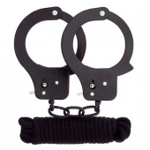 Чёрные наручники из листового металла в комплекте с веревкой BONDX METAL CUFFS LOVE ROPE SET - Dream Toys - купить с доставкой в Волгодонске
