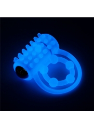 Голубое, светящееся в темноте виброкольцо Lumino Play Vibrating Penis Ring - Lovetoy - в Волгодонске купить с доставкой
