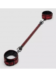 Распорка для ног Reversible Restraint Bar with Cuffs - Fifty Shades of Grey - купить с доставкой в Волгодонске