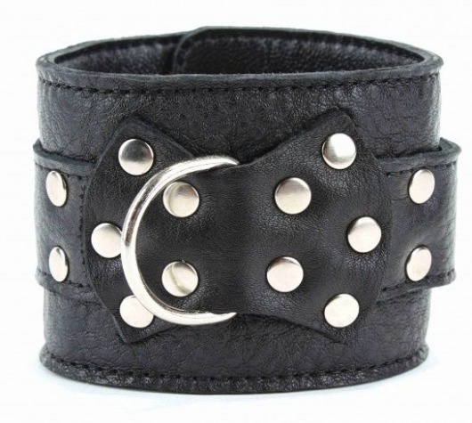 Чёрные наручники  из кожи с пряжкой - БДСМ Арсенал - купить с доставкой в Волгодонске